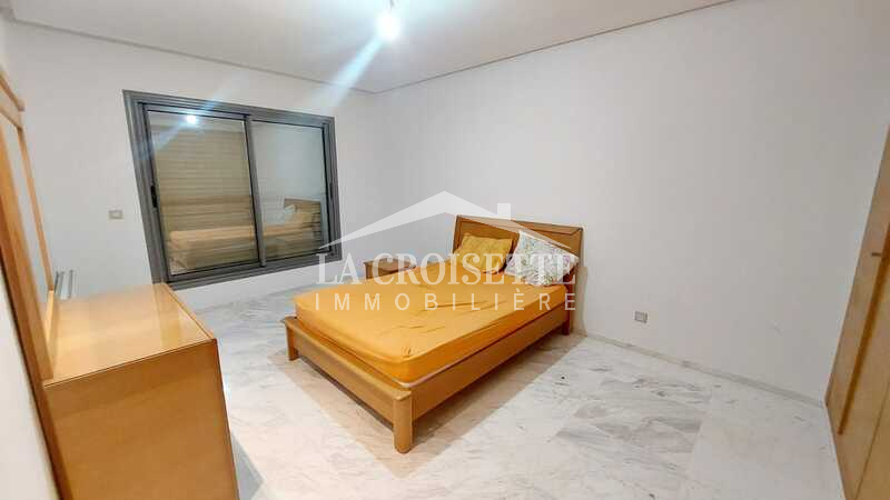 Appartement S+3 à La Soukra